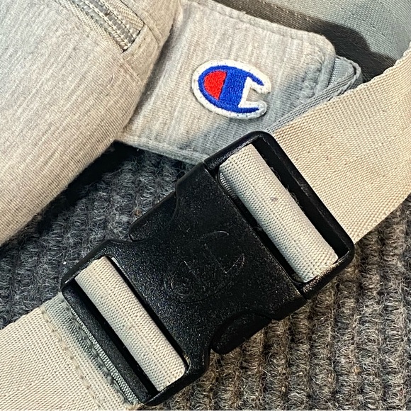 Champion Waist Pack - Picture 6 of 8